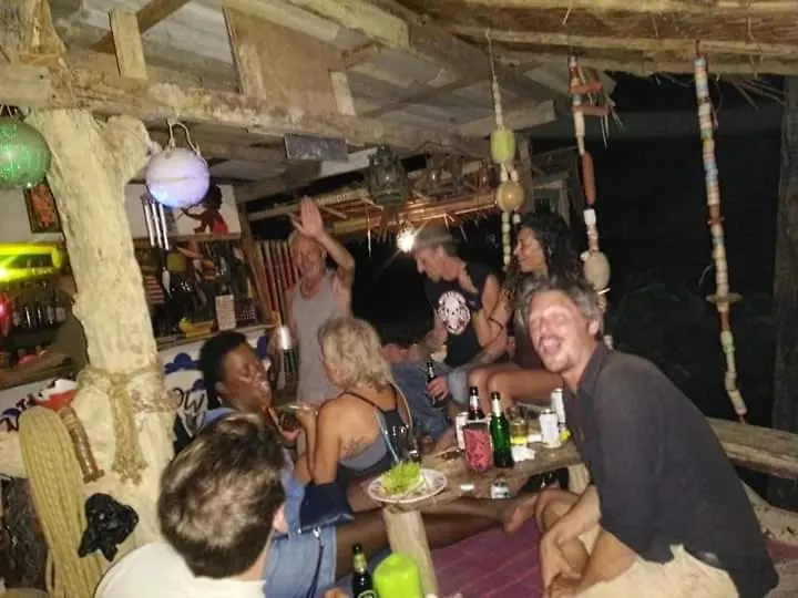 Sakai Bungalows&Bar Ko Lanta Rum i privatbostad