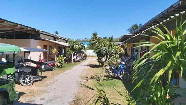 Sakai Bungalows&Bar Koh Lanta